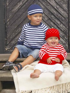 Striped raglan sweater and hats