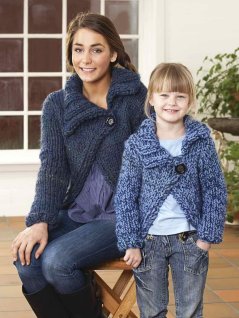 Plain knit cardigan with large collar