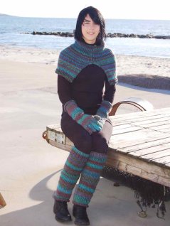 Shoulder warmers, mittens and leg warmers