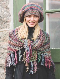 Crochet hat and scarf