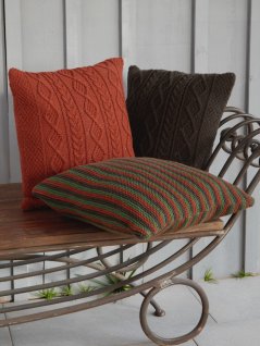 Garter stitch and patterned pillows