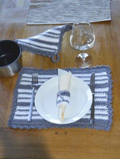Double crochet kitchen set