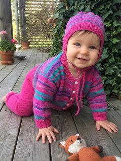 Children's set: Cardigan, pants and hat