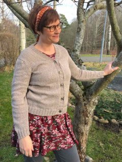 Women's cardigan