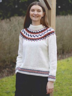 Women's sweater with yoke
