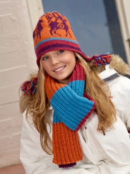 Patterned knitted hat and striped scarf