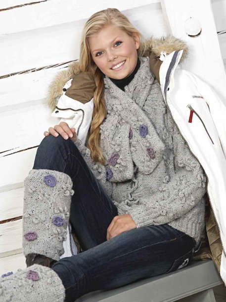 leg warmers and scarf