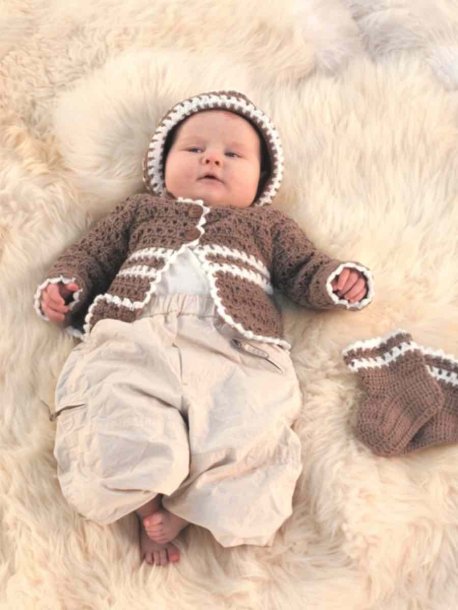 Crochet cardigan, hat and socks