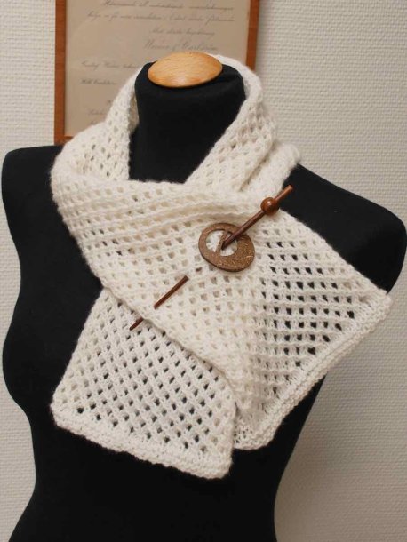 Patterned scarf