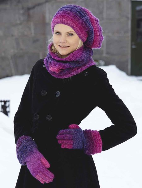 Hat, mittens and scarf polo in double yarn