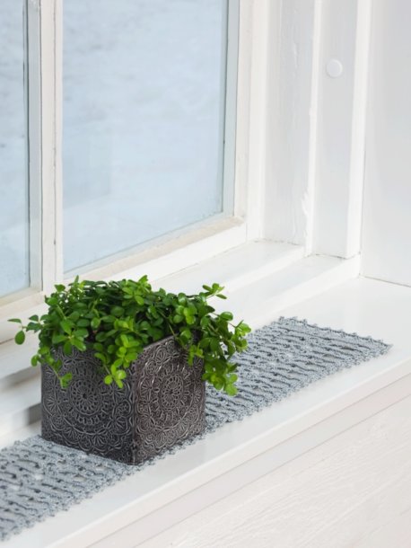Crochet window strip