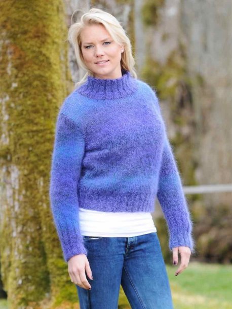 Plain knit sweater with polo