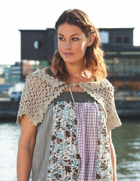 Crochet shawl