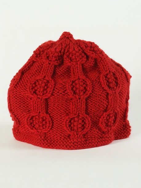 Knitted hat, scarf, bag and tea cap