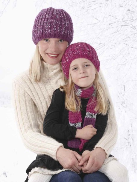 Hat and scarf for children and women