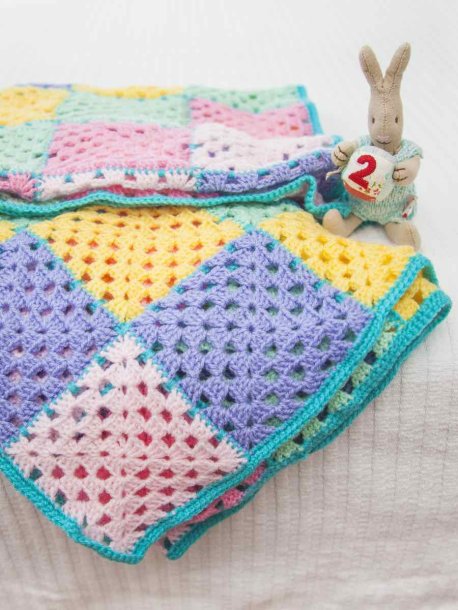 Crochet blanket in granny squares
