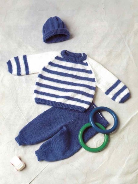 Sweater, pants and hat